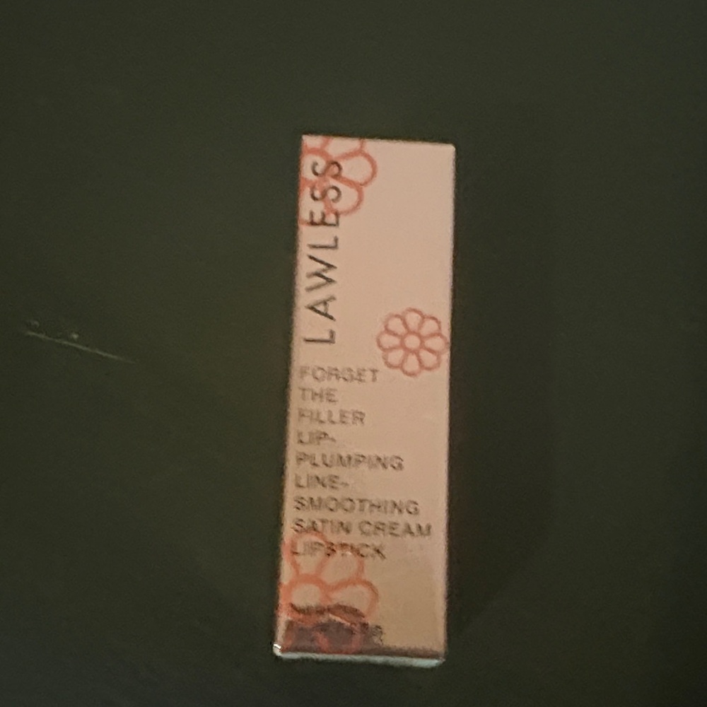 LAWLESS Forget the Filler Lip Plumping Lipstick Little Lady Daisy - Picture 5 of 5